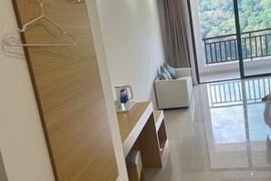 Room - Five Tigers Hotel (Boten)