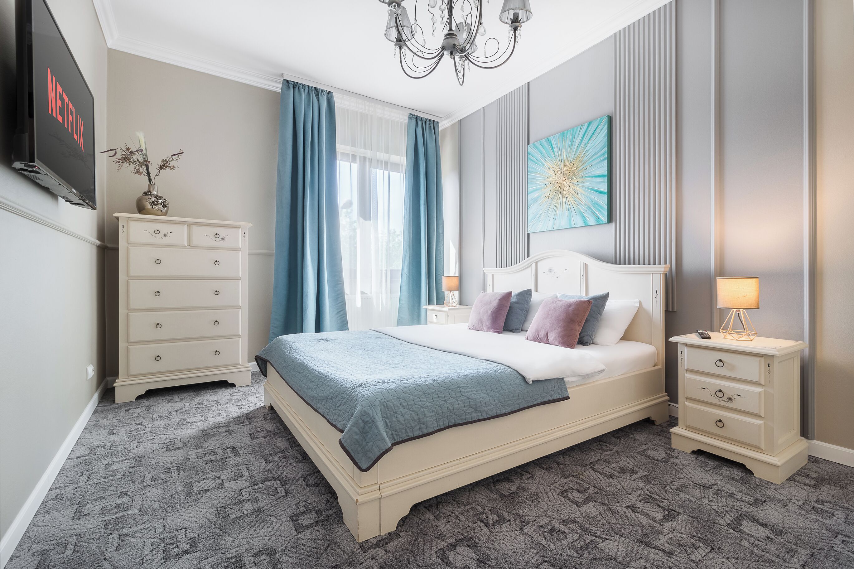 Deluxe Apartment, Balcony, City View | Premium bedding, memory foam beds, individually decorated