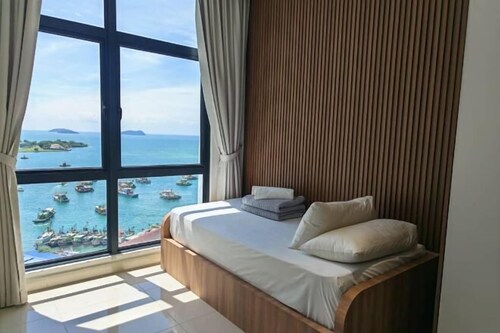 5StarPanda Seaview at The Shore Kota Kinabalu