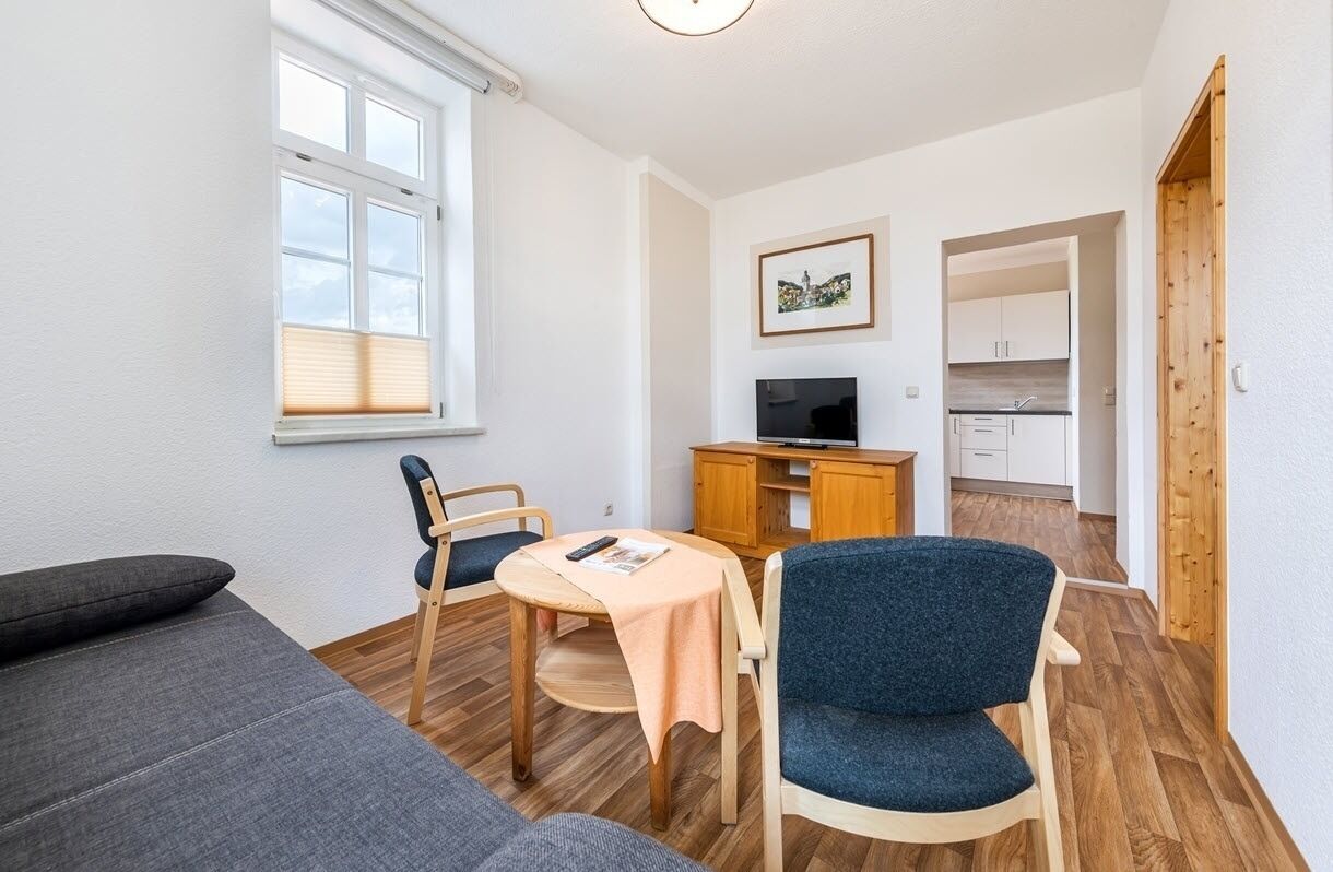 Vacation Apartment/apartment For 4 Guests With 50m² In Rudolstadt (297748) - Bad Blankenburg