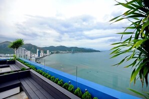 View from property - Maro Hotel & Apartment (Nha Trang)