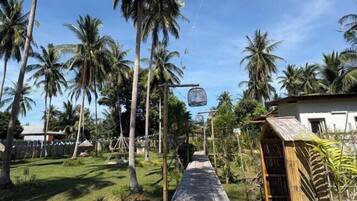 الإطلالة من المنشأة