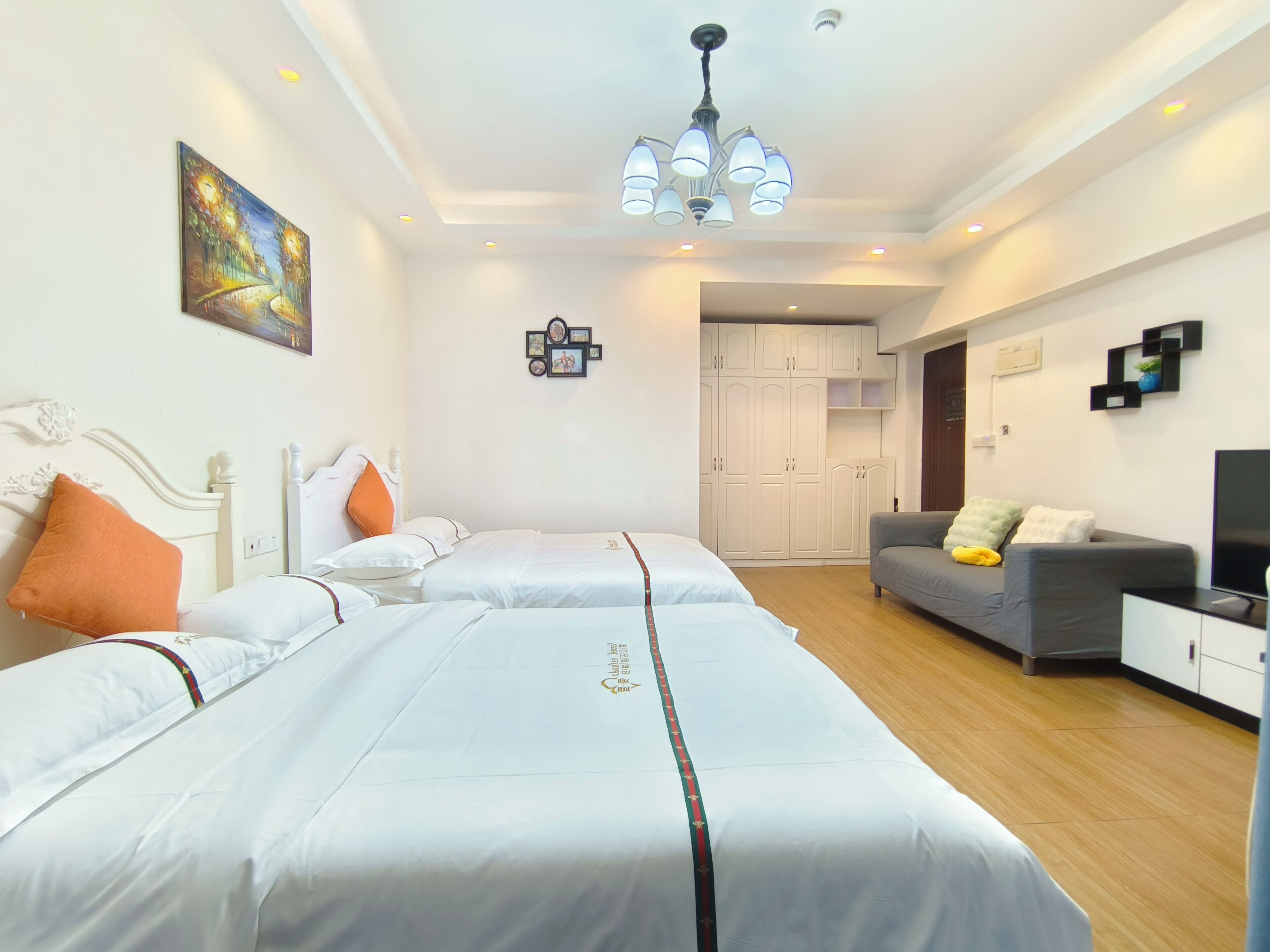 Business Twin Room | WiFi (free), bed sheets