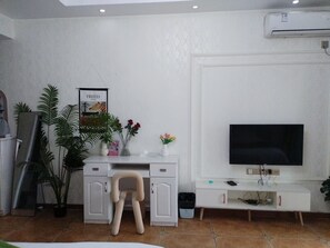 Classic Twin Room | Living area