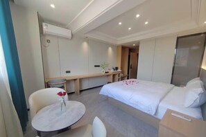 Room - XINGHAI HOTEL AND RESORT (Boten)