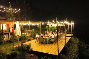 Outdoor dining - NOMIA GARDEN RETREATS (Thong Nhat)