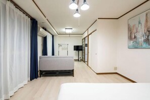 Room - Urban Plaza (Osaka)