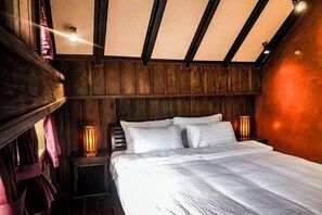 Room - Chateau Orientale (Luang Prabang)