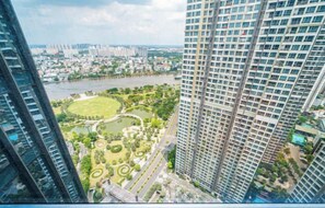 Unclassified image, 4 of 16, button - Condotel Imperial Landmark 81 (Ho Chi Minh City)