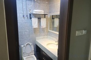 Bathroom - Jizhou Hotel (Boten)