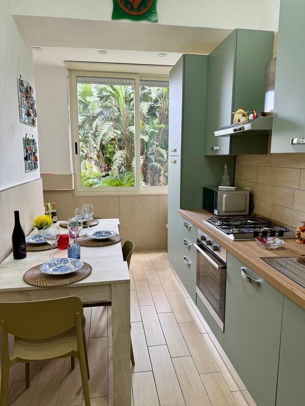 Microwave, oven, stovetop