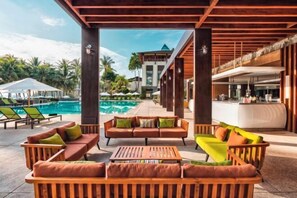 Bar (on property) - Club Med Bintan (Bintan)