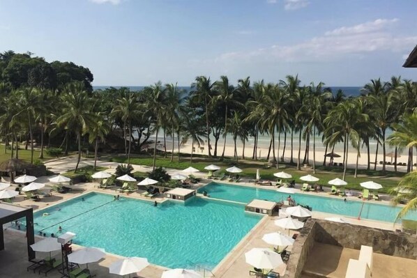 Outdoor pool - Club Med Bintan (Bintan)