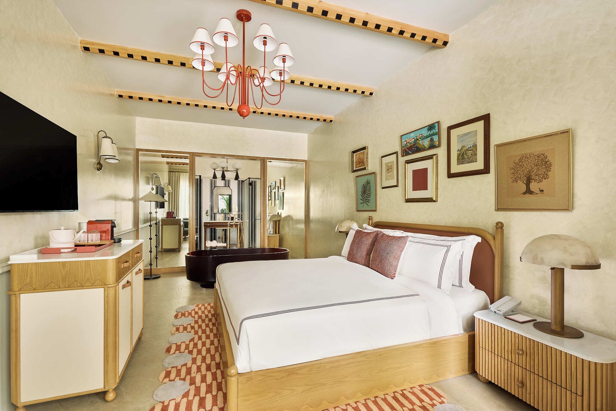 Gallery Room | Iron/ironing board, free WiFi, bed sheets