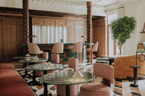 Petit déjeuner buffet (1000 INR par personne)