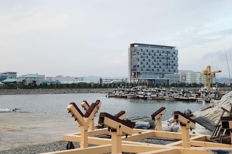 Marina. BUSAN YONGDO HAYANSUNG HOTEL