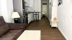 Apartment | 1 bedroom - AP Junto AL Hospital Morales Meseguer (Murcia)