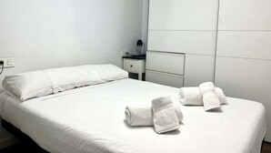 Apartment | 1 bedroom - AP Junto AL Hospital Morales Meseguer (Murcia)