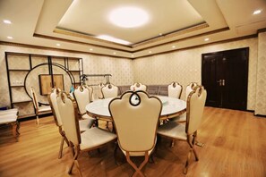 Unclassified image, 3 of 80, button - Yingbin Garden Hotel (Almaty)