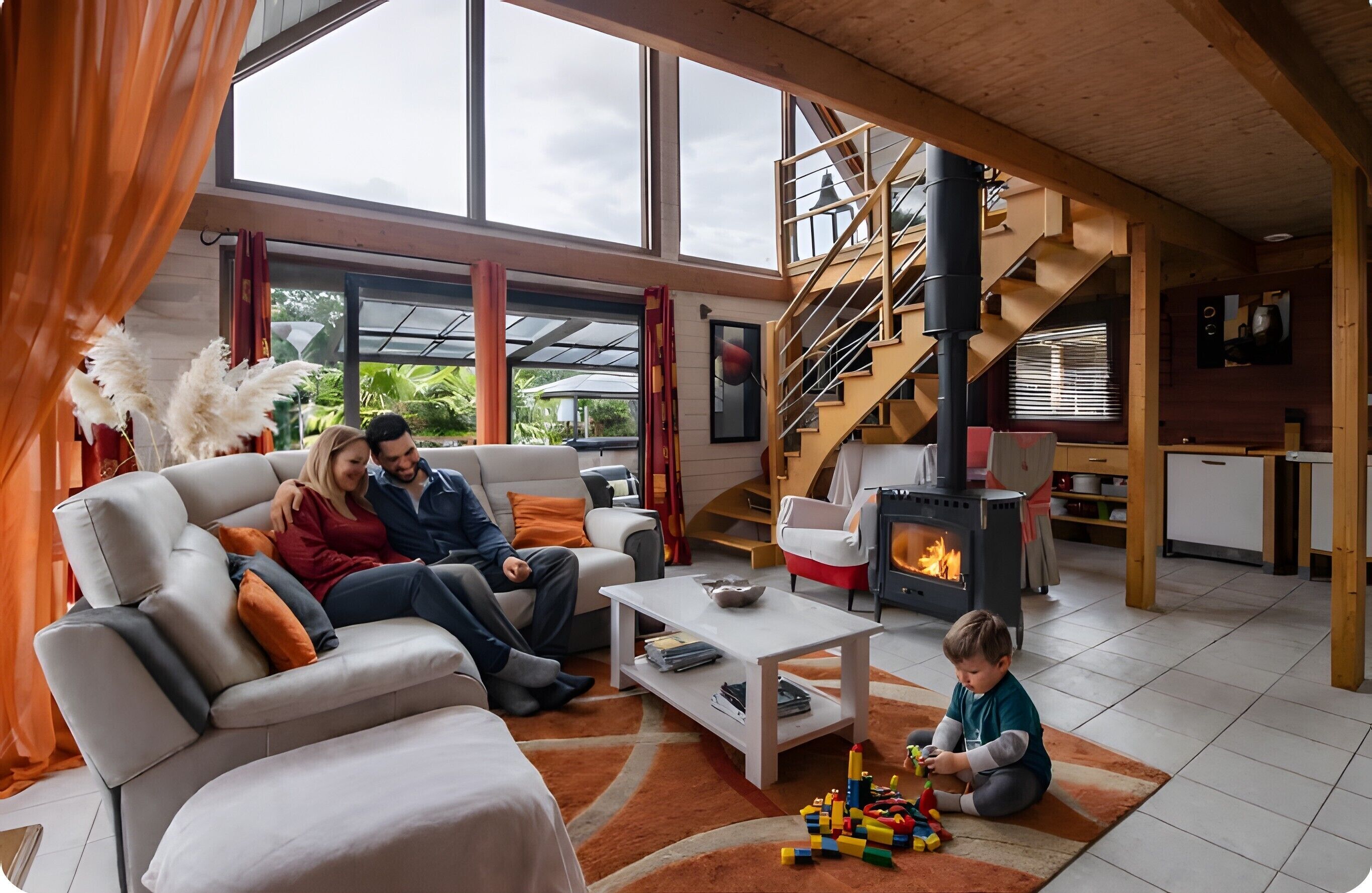 Televisión y chimenea 