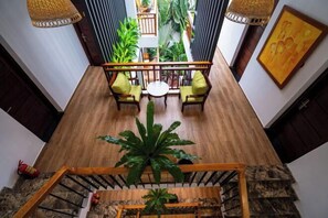 Interior - Palm Riverside Boutique (Hoi An)