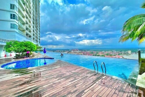 Silverscape Residence Sea View Melaka by Stayrene