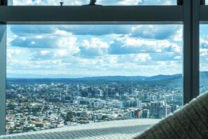 Interior - Luxury Apt w/ River & City view in Queens Wharf lv 46 (Brisbane City)