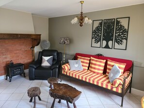 TV