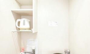 Miscellaneous - louis stage ikebukurohoncho (Tokyo)