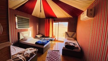 Quarto duplo superluxo, vista para o deserto | Wi-Fi de cortesia