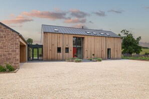 Exterior - Kingfisher Forge - Luxury Cottages (Market Drayton)