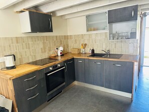 Oven, stovetop, dishwasher