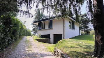 Esterni