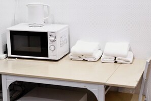 Interior - Lan B (Osaka)