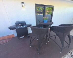 Terrace/patio - 3br/1ba in Delray Beach ~5 mins from beach and ~35 mins from Hard Rock Stadium! (Delray Beach)