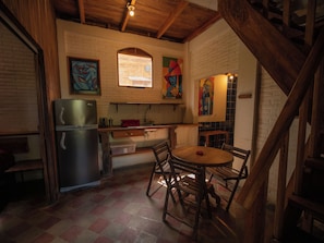 Fogão, cooktop, cafeteira/chaleira, chaleira elétrica