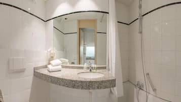 House | Bathroom