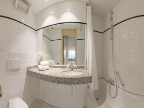 House | Bathroom