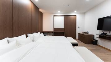 Superior Quadruple Room | Free WiFi