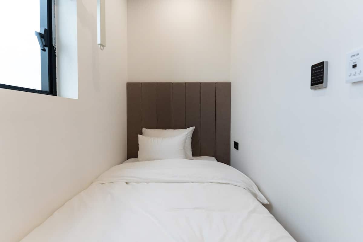 Standard Single Room, City View | Free WiFi