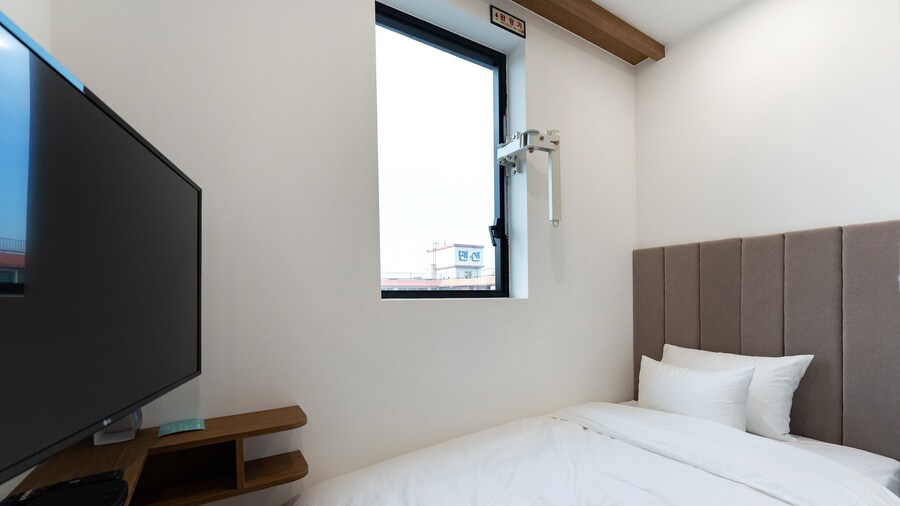 Shilla Legacy Hotel