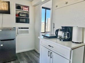 Microwave, stovetop