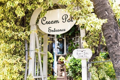 Waikiki 22nd Floor Studio Ocean & Mountain Views