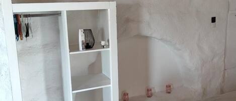 Studio, 1 Bedroom, Smoking, Balcony