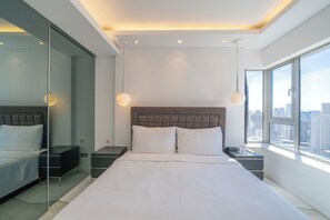 スーペリア アパートメント 2 ベッドルーム キッチン シティビュー | アイロン / アイロン台、WiFi (無料)