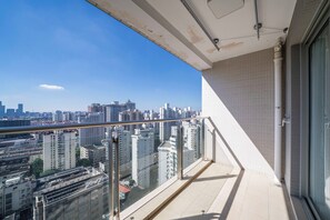 Superior Apartment, 2 Bedrooms, Kitchen, City View | View from room