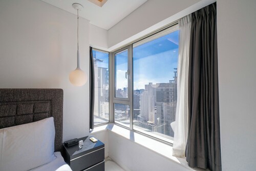 Tyms Bright 2BR 1BA Suite Xujiahui