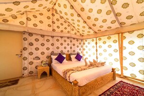 Bureau, espace de travail pour ordinateur portable