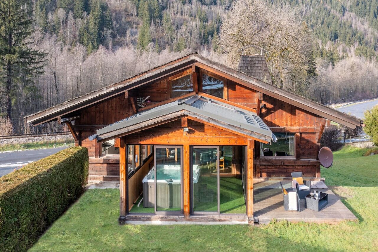 المنشأة من الخارج