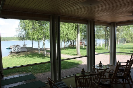 Dining. Cottage Baydar